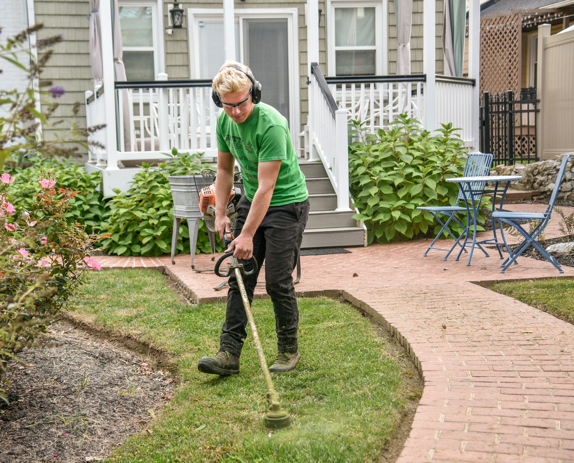 The Ultimate Guide to Landscaping in Vermont: Designing a Sustainable Outdoor Space