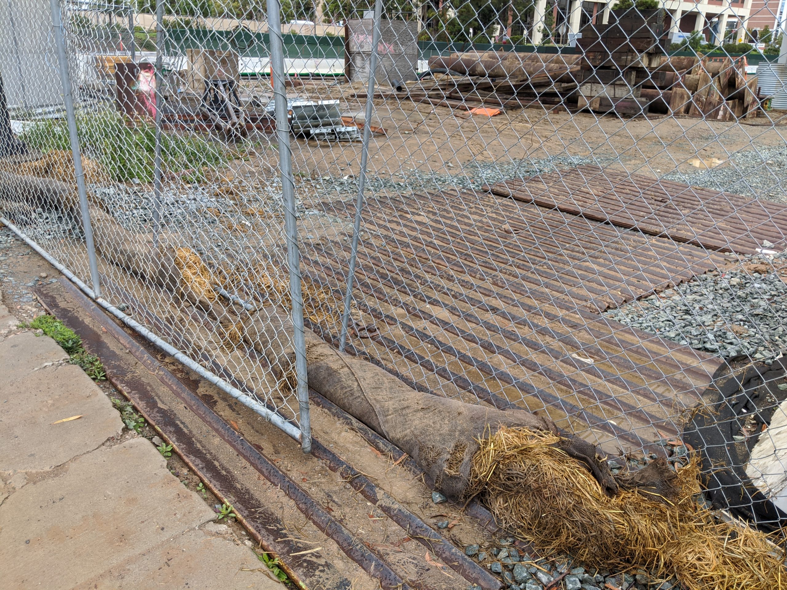 Jute Netting vs. Straw Matting: Which Erosion Control Blanket Performs Best on Steep Slopes After Hydroseeding in Northern Vermont